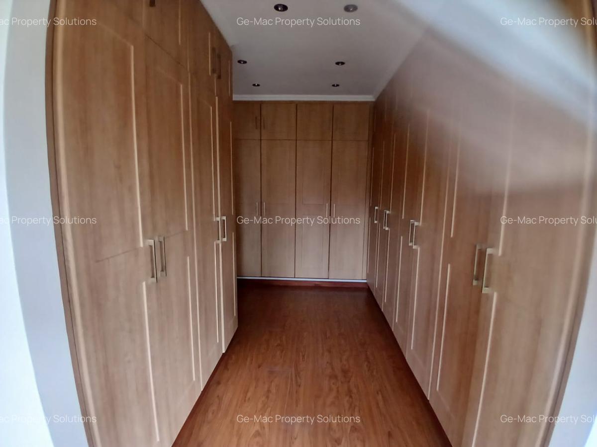 5 Bed House with En Suite in Gigiri - 16