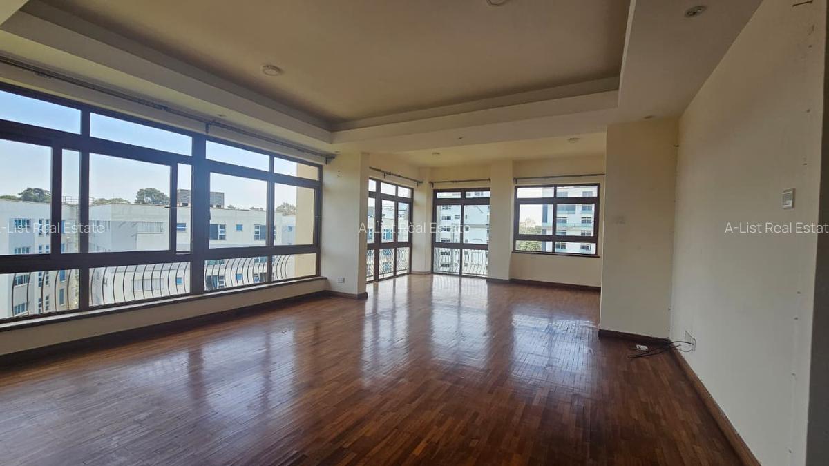 4 Bed Apartment with En Suite at General Mathenge - 19