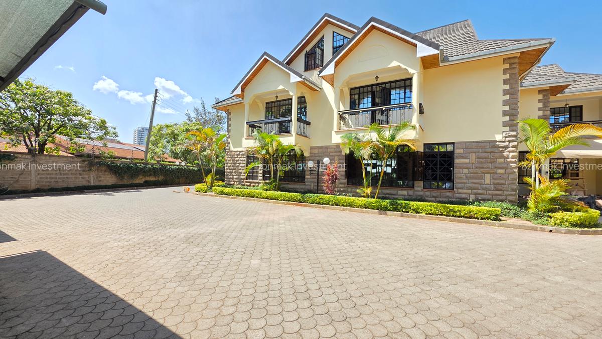 4 Bed Townhouse with En Suite at Kaputei Gardens - 1