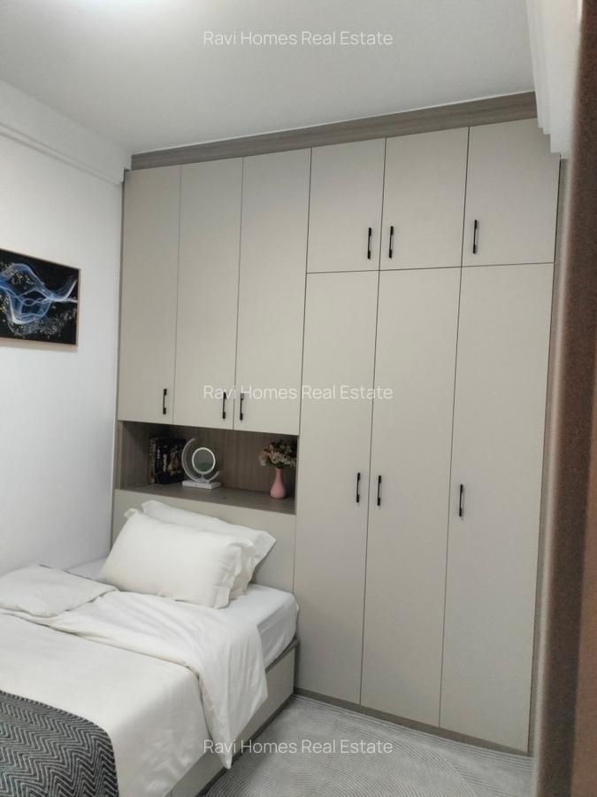 2 Bed Apartment with En Suite in Brookside - 7