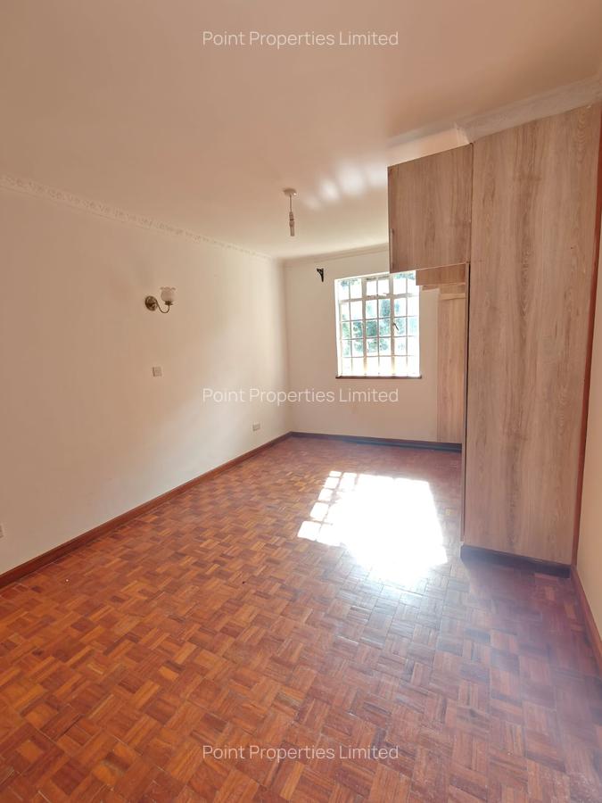 5 Bed Townhouse with En Suite in Karen - 14