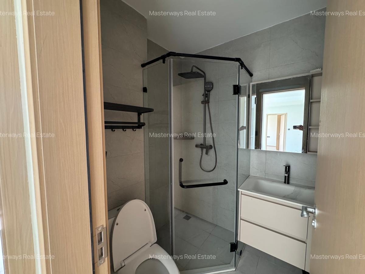 Serviced 2 Bed Apartment with En Suite in Riverside - 2