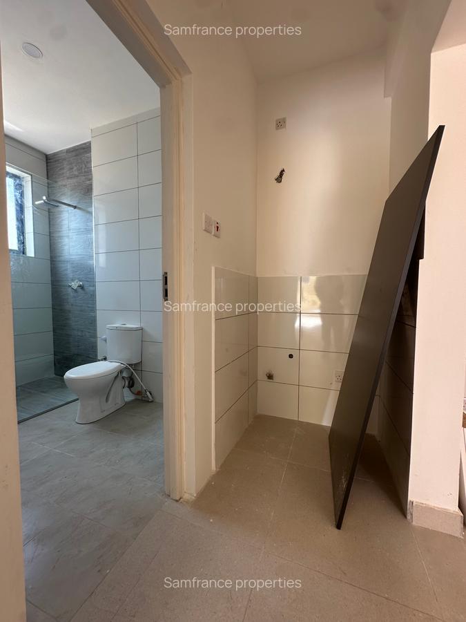 Serviced 1 Bed Apartment with En Suite at 1St Avanue - 7