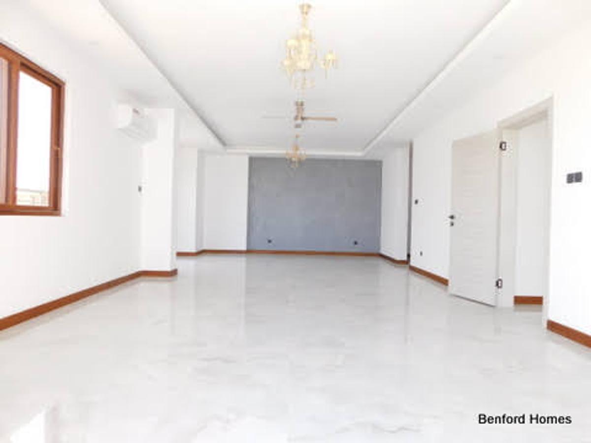 5 Bed Apartment with En Suite at Nyali - 19