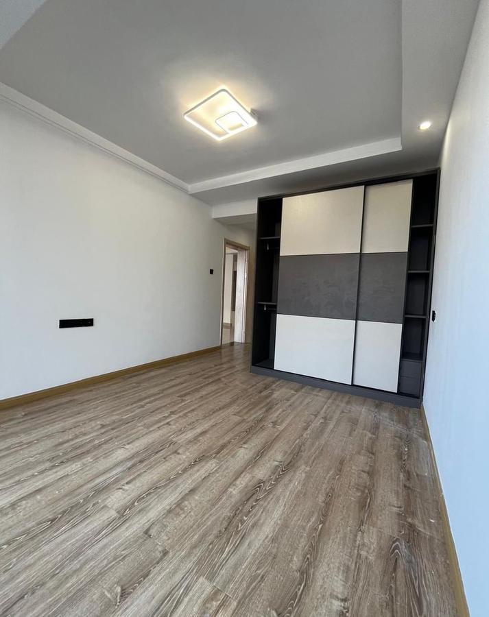 2 Bed Apartment with En Suite at Kingara Road - 5