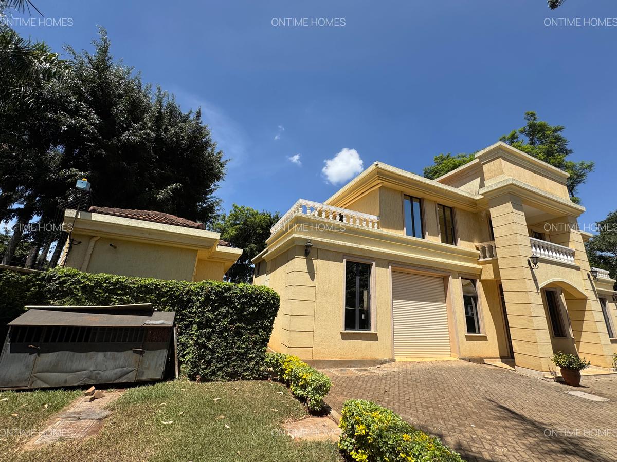 5 Bed House with En Suite at Runda - 3