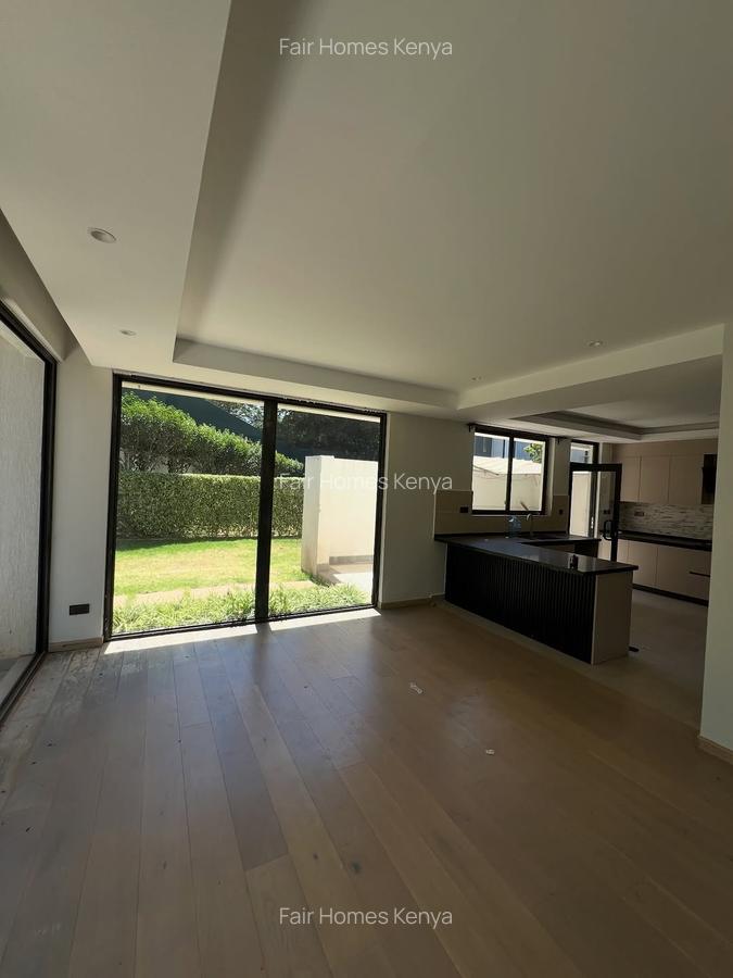 4 Bed Townhouse with En Suite at Lavington Green - 13