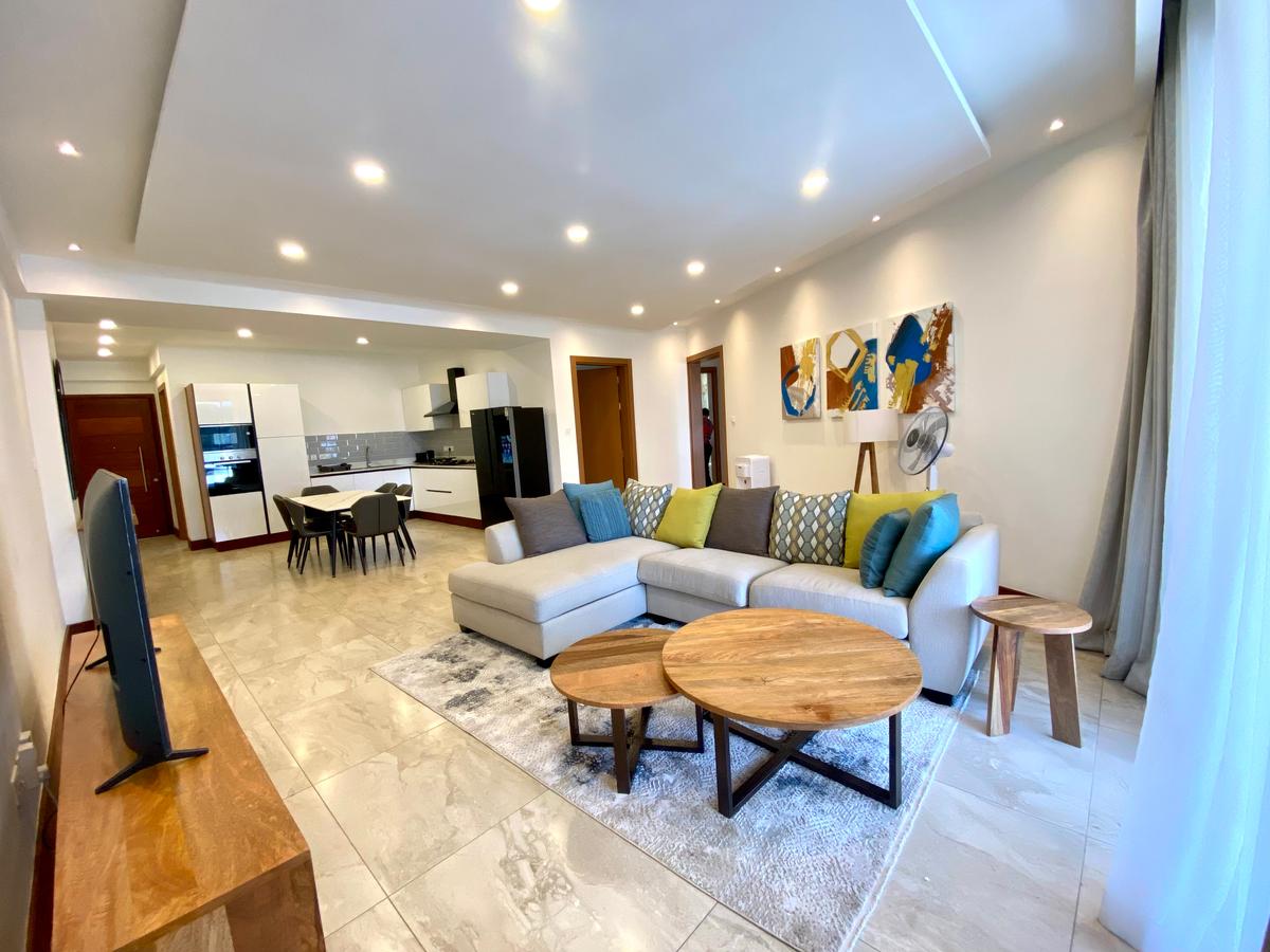 furnished 3 bed apartment with en suite in parklands