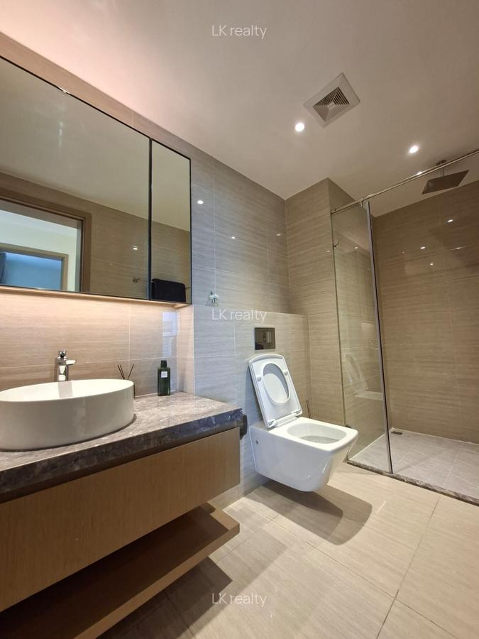 Serviced 1 Bed Apartment with En Suite at Westlands Road - 7