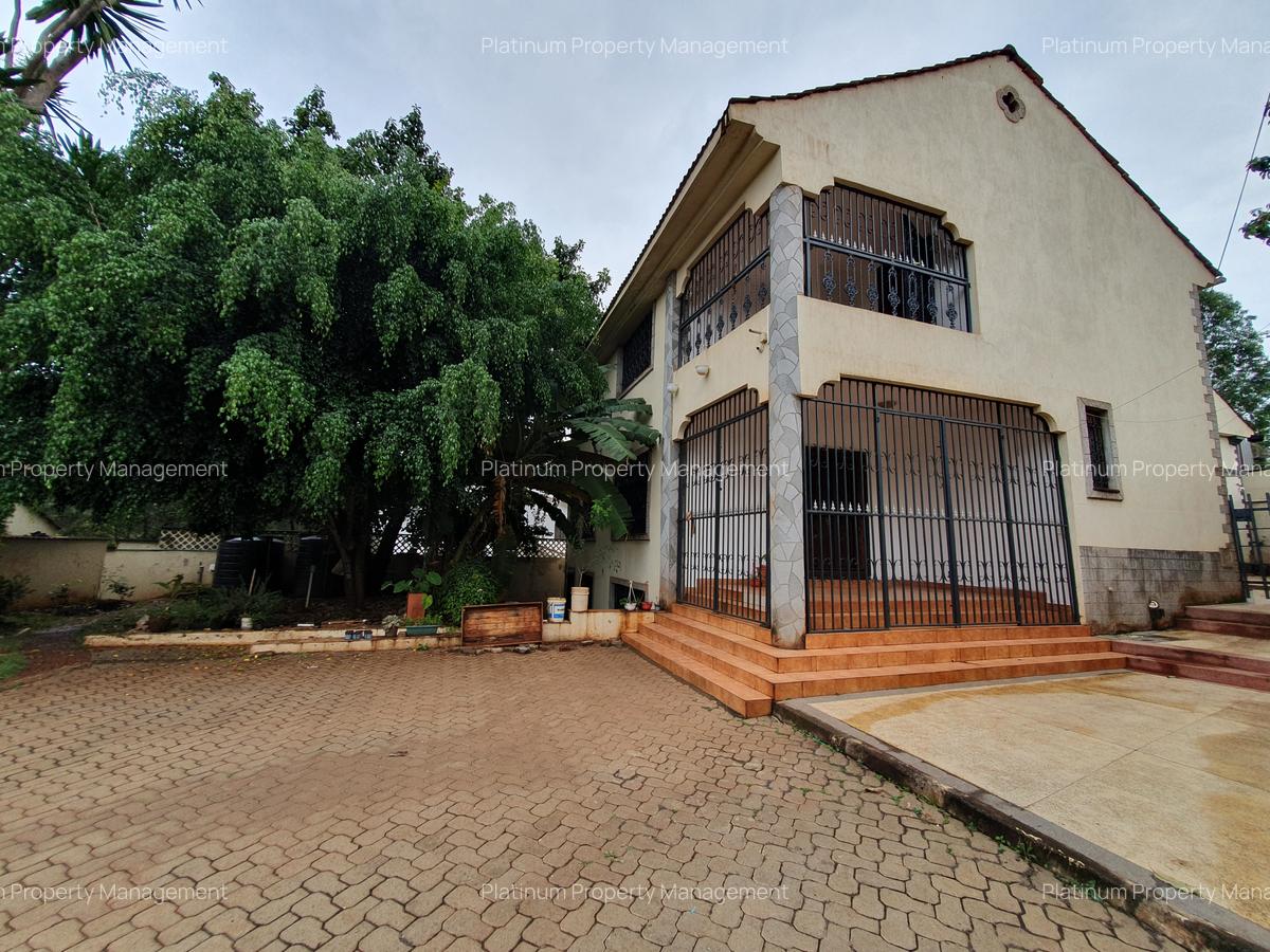 4 Bed House with En Suite at Grevillea Grove - 1