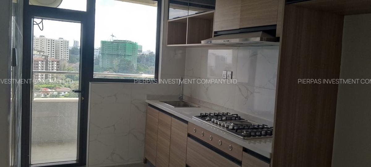 Serviced 3 Bed Apartment with En Suite in Riverside - 8