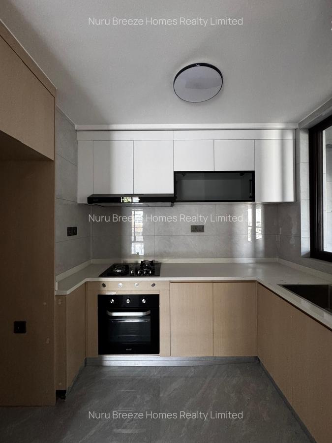 2 Bed Apartment with En Suite in Riverside - 3