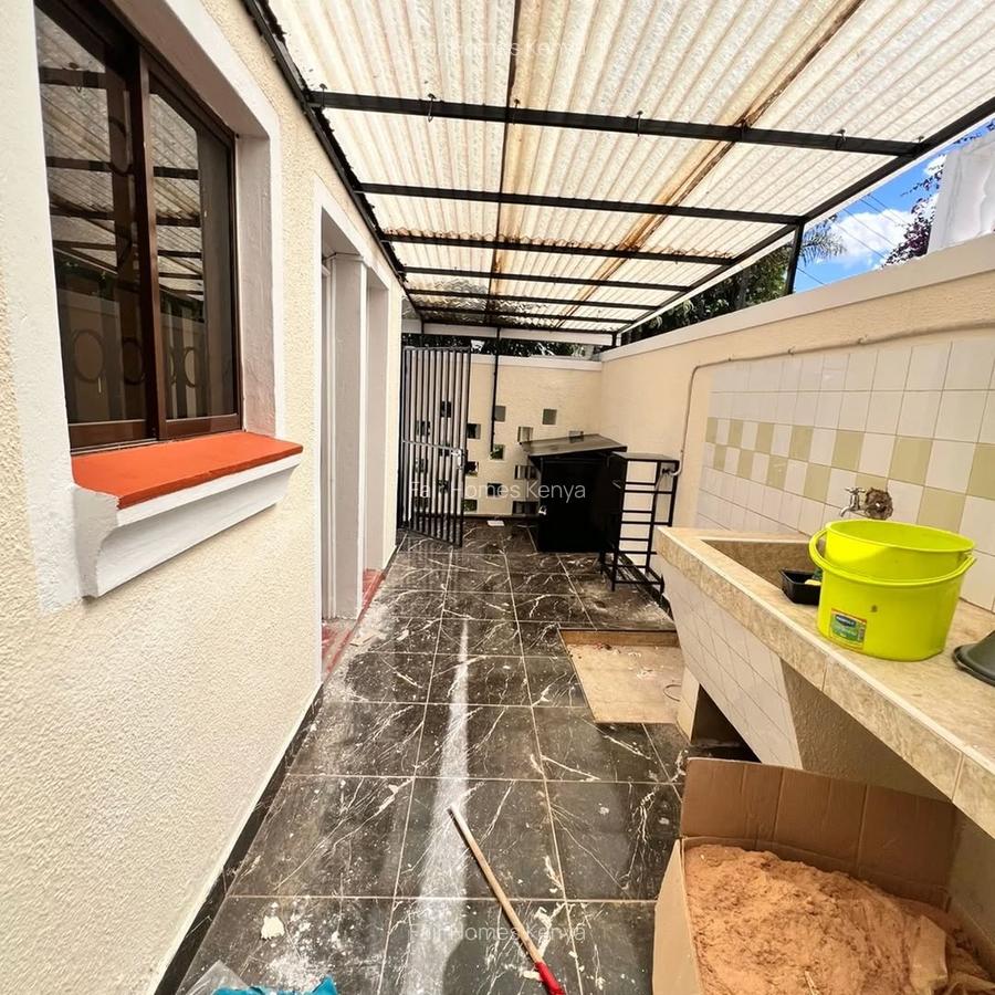 4 Bed Townhouse with En Suite at Convent Drive - 17