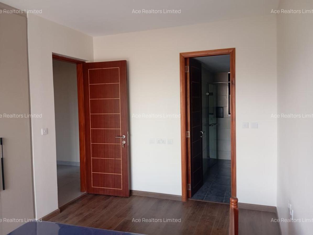 3 Bed Apartment with En Suite at Westlands - 12
