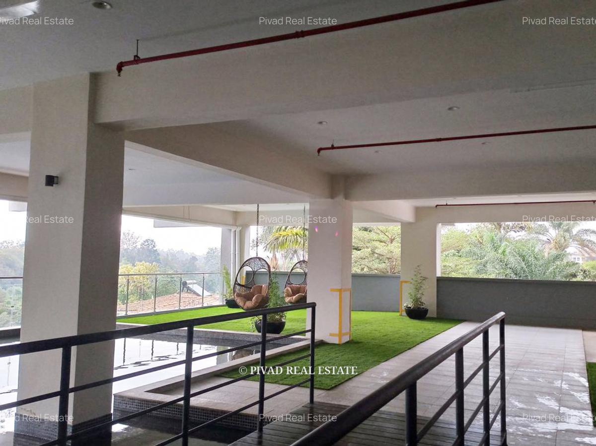 4 Bed Townhouse with Swimming Pool in General Mathenge - 3