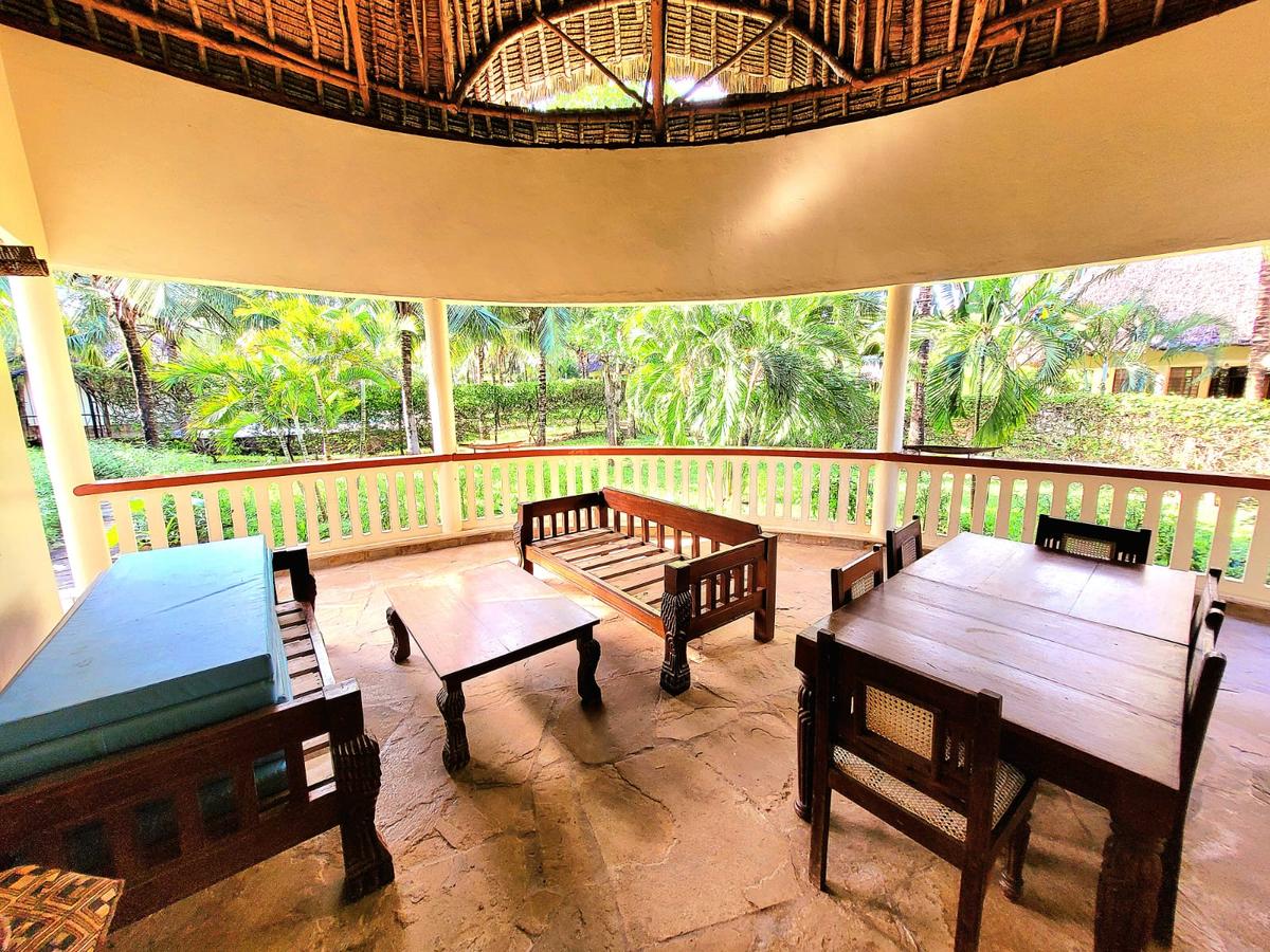 2 Bed Villa with En Suite in Diani - 5