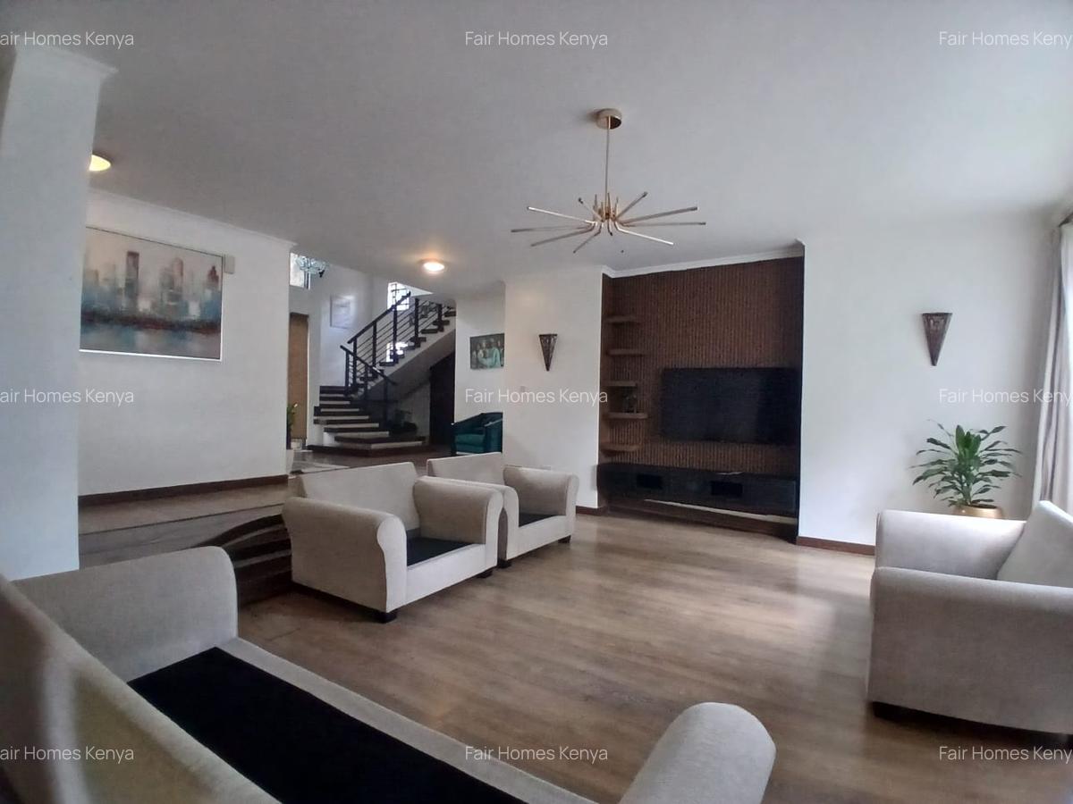 5 Bed Townhouse with En Suite at Lavington Mall - 15