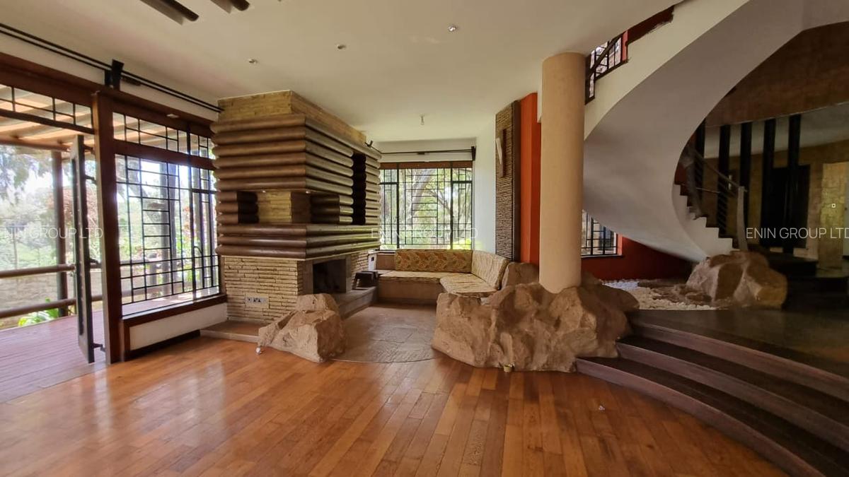 4 Bed House with En Suite at Lakeview Estate - 10