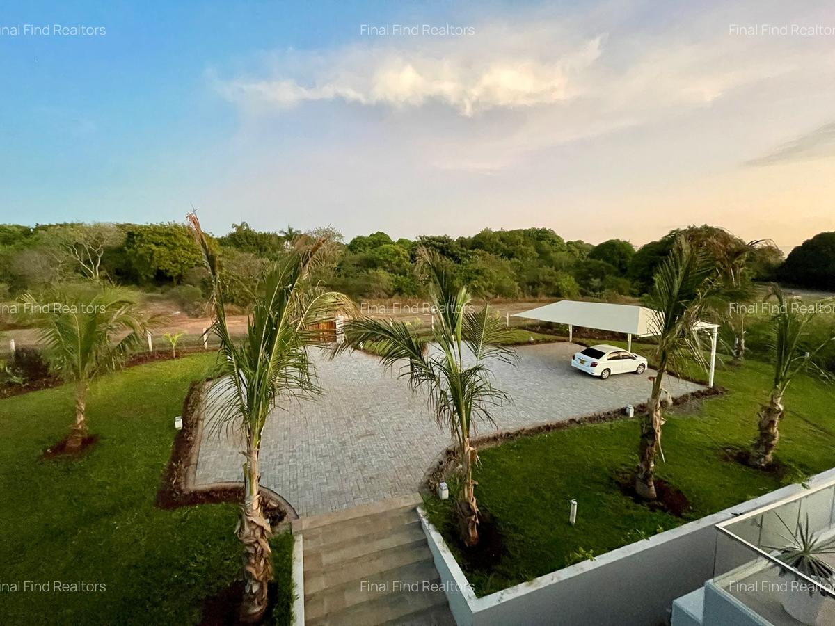 4 Bed House with En Suite in Vipingo - 16