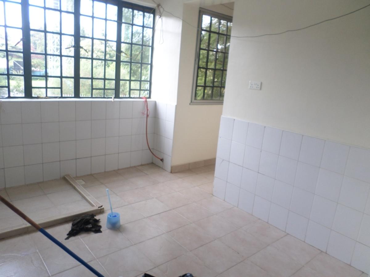 4 Bed Apartment with En Suite at Kilimani - 10