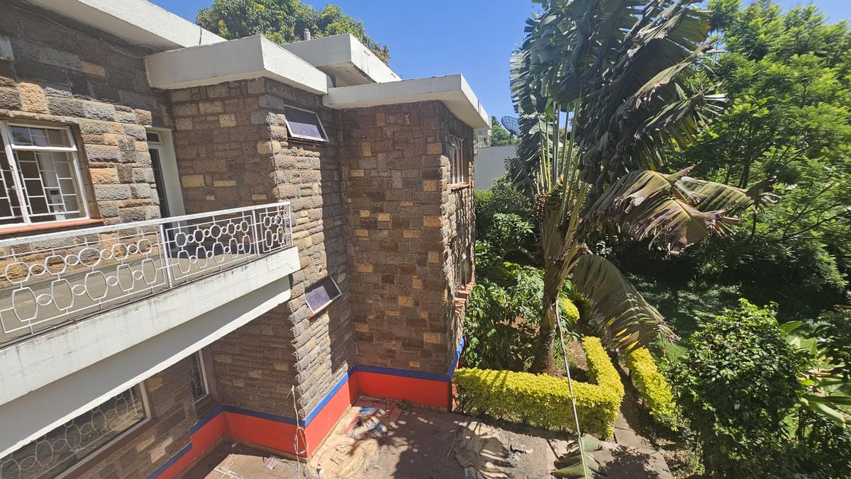 6 Bed House with En Suite at James Gichuru - 9