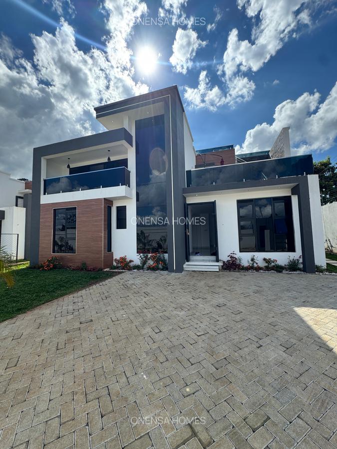 5 Bed House with En Suite in Eastern ByPass - 2