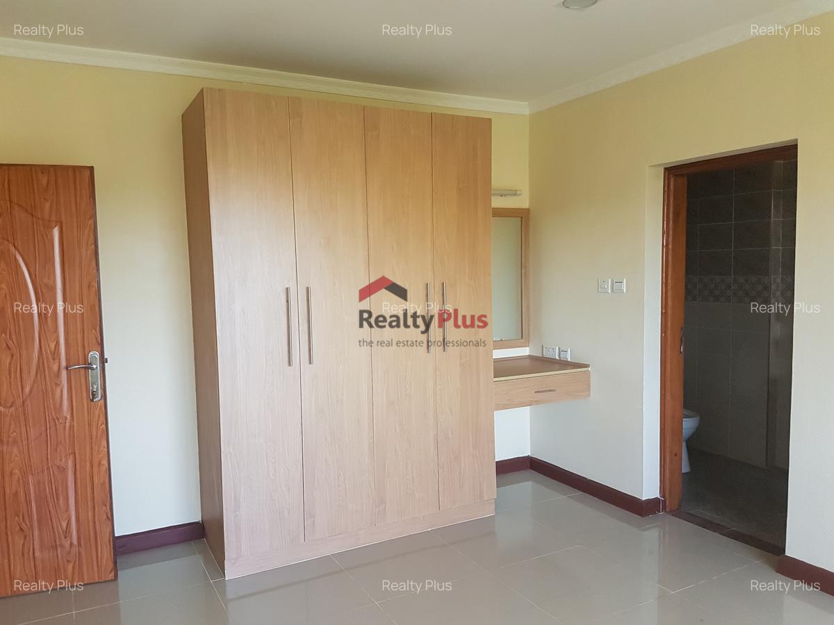 3 Bed Apartment with En Suite in Kilimani - 9
