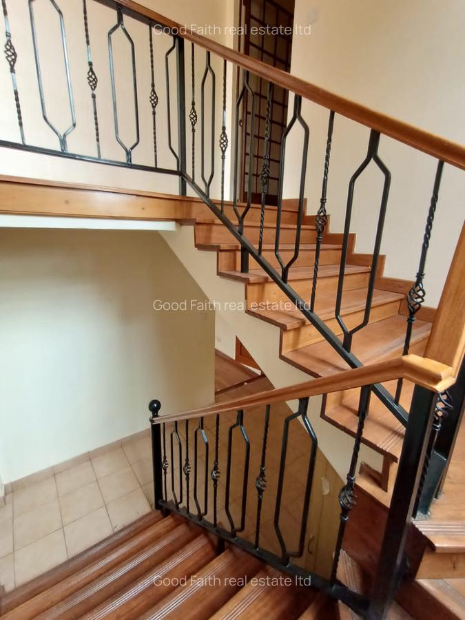 6 Bed House with En Suite in Karen - 18