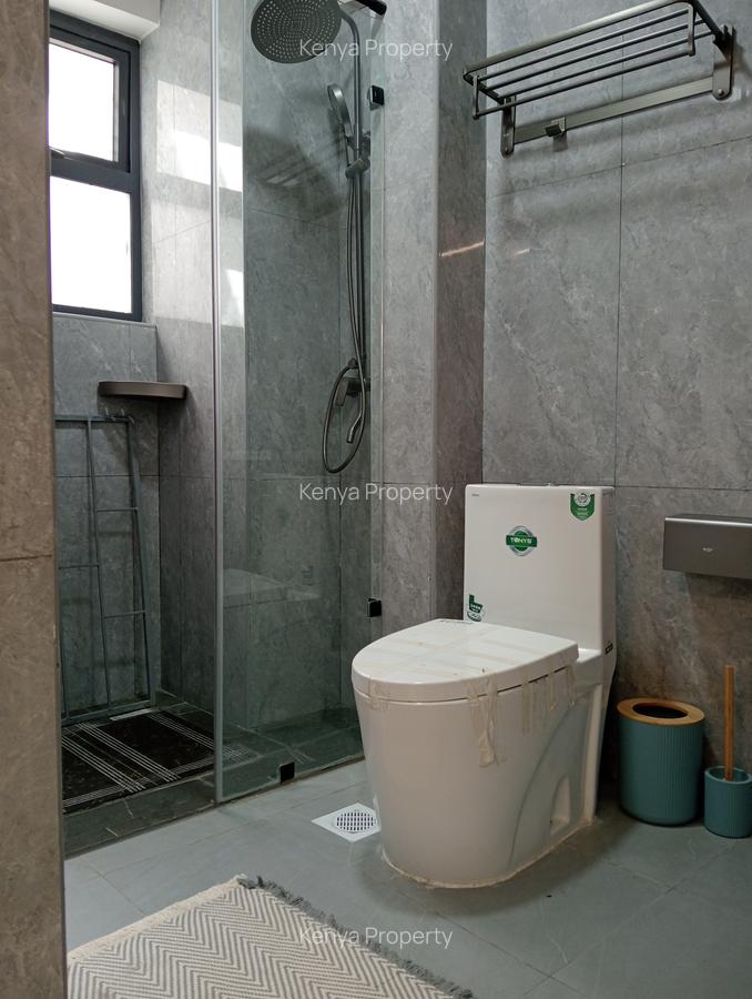 1 Bed Apartment with En Suite at Off Wood Avenue - 12