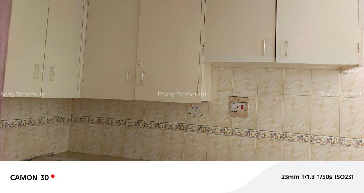 3 Bed Apartment with En Suite in Parklands - 8