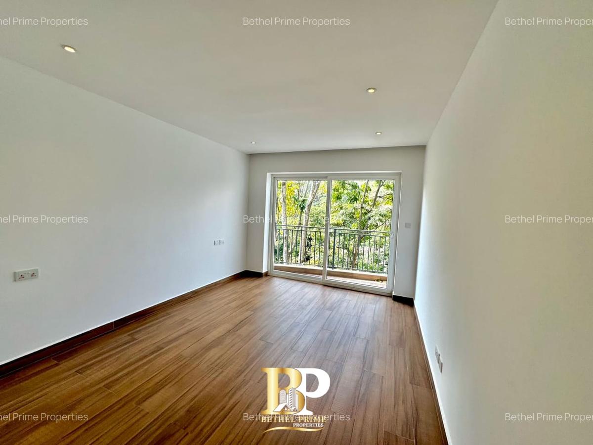 2 Bed Apartment with En Suite in General Mathenge - 4