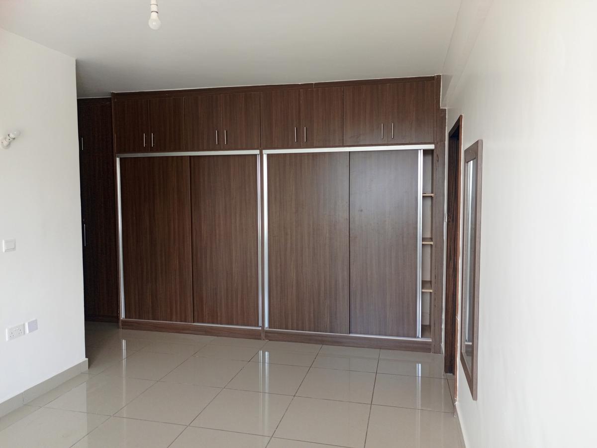 4 Bed Apartment with En Suite in General Mathenge - 7