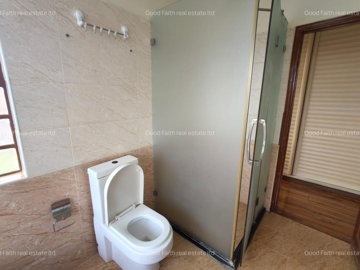 4 Bed Villa with En Suite in Kiambu Road - 12