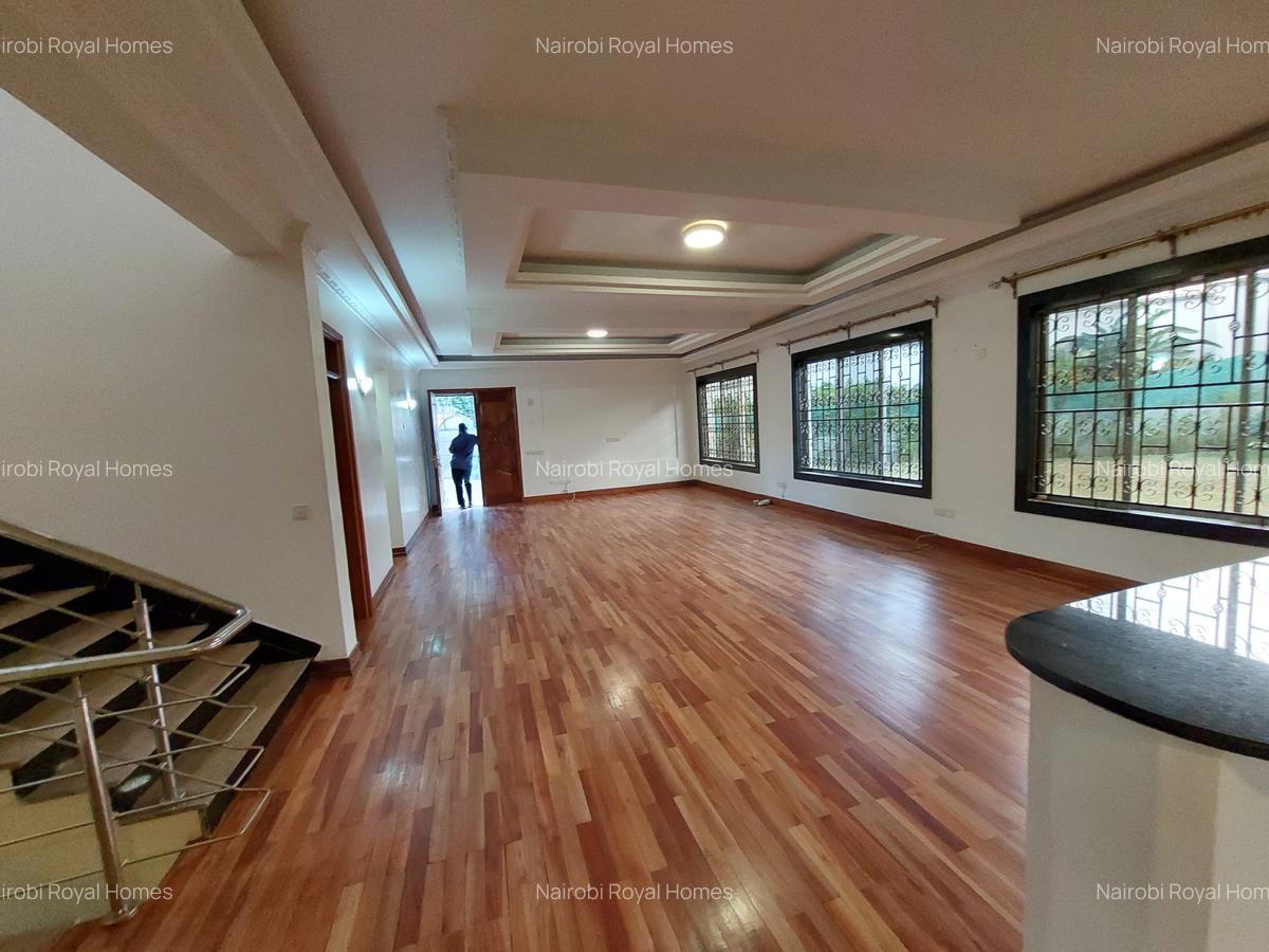 5 Bed Townhouse with En Suite at Eldama Park - 6