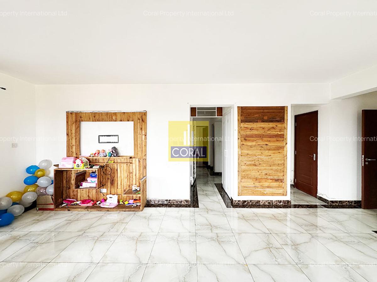 3 Bed Apartment in Parklands - 5