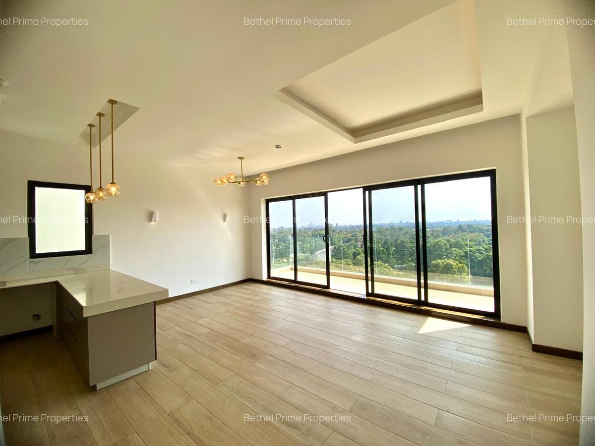 2 Bed Apartment with En Suite in Rosslyn - 16