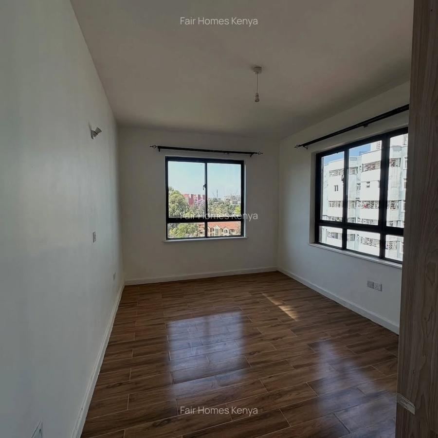 3 Bed Apartment with En Suite at Hatheru Road - 3