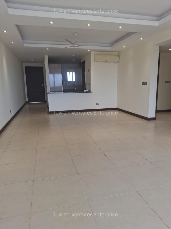 Serviced 3 Bed Apartment with En Suite at Nyali Mombasa - 19