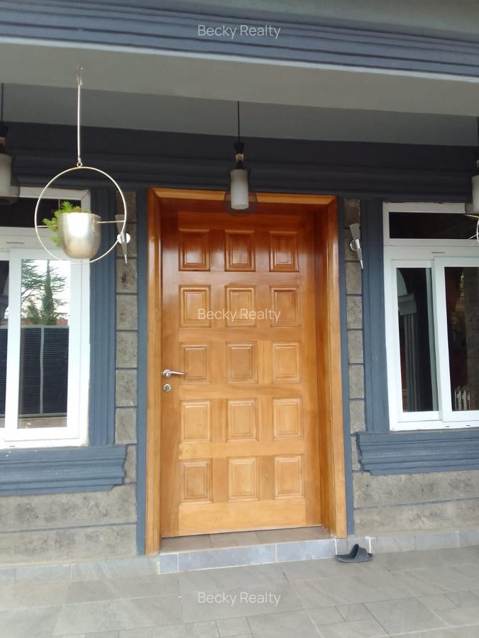 4 Bed House with En Suite in Karen - 3