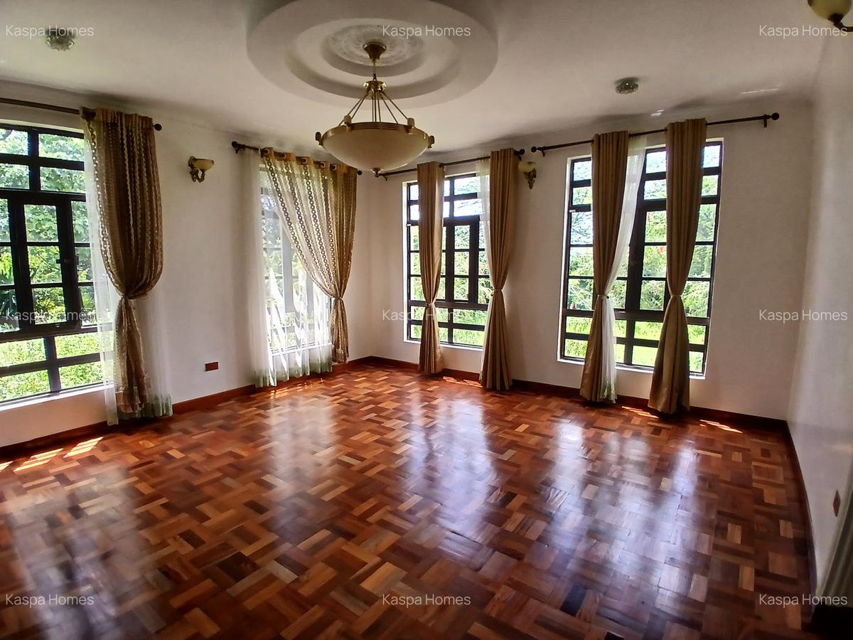 6 Bed House with En Suite in Karen - 3