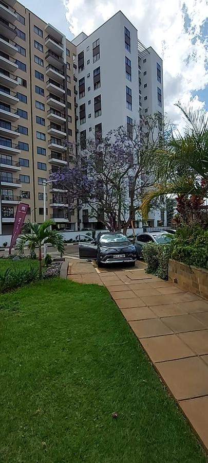 1 Bed Apartment with En Suite at Garden City - 19