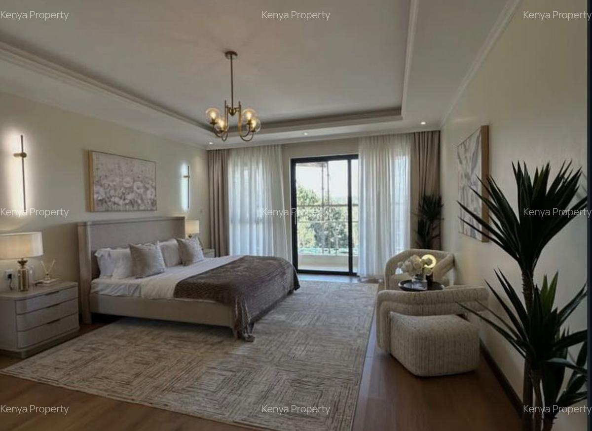 3 Bed Apartment with En Suite in Lavington - 8