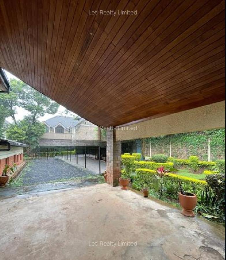 Commercial Property with Service Charge Included in Lavington - 6
