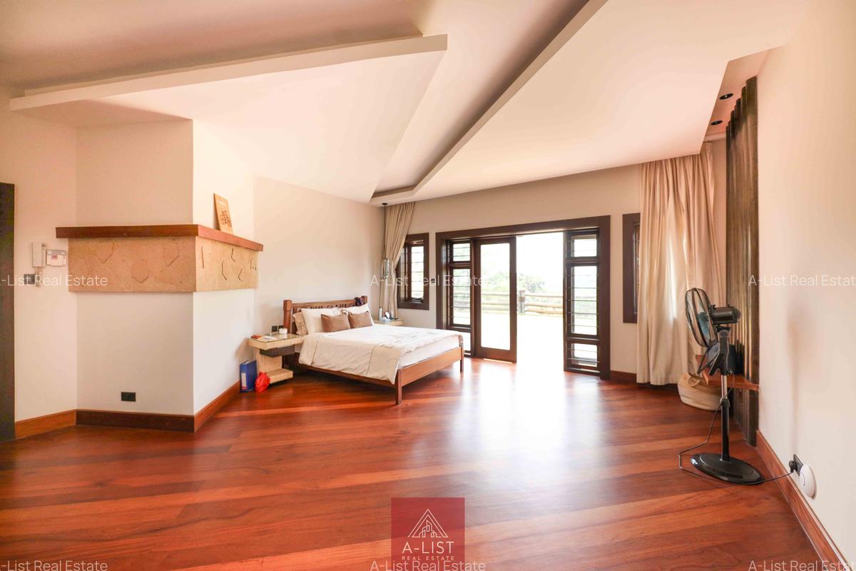 5 Bed House with En Suite at Kabarsiran Road - 7