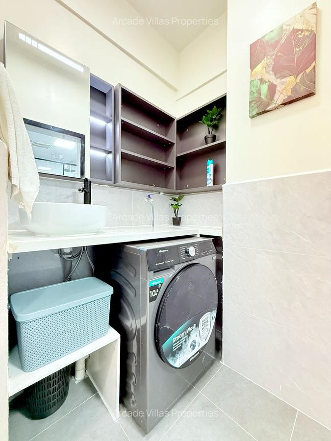 Serviced 1 Bed Apartment with En Suite in Westlands Area - 11