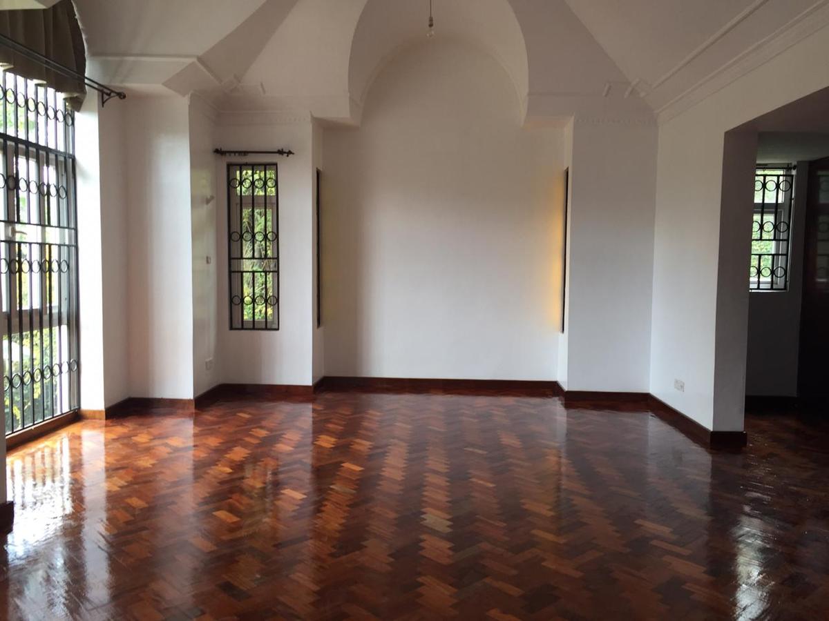 4 Bed Townhouse with En Suite in Thigiri - 10