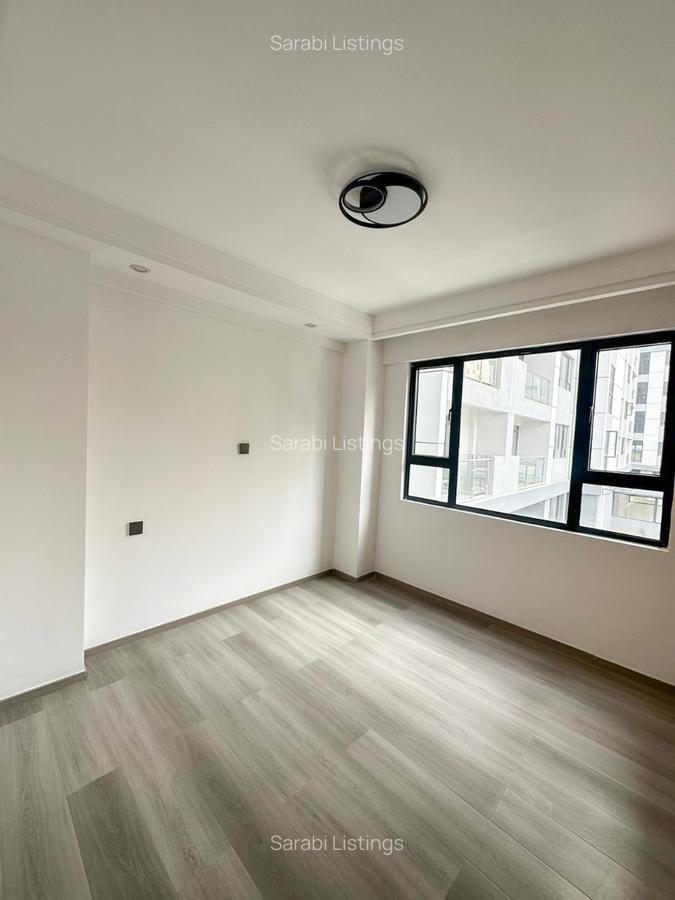 2 Bed Apartment with En Suite in Lavington - 7