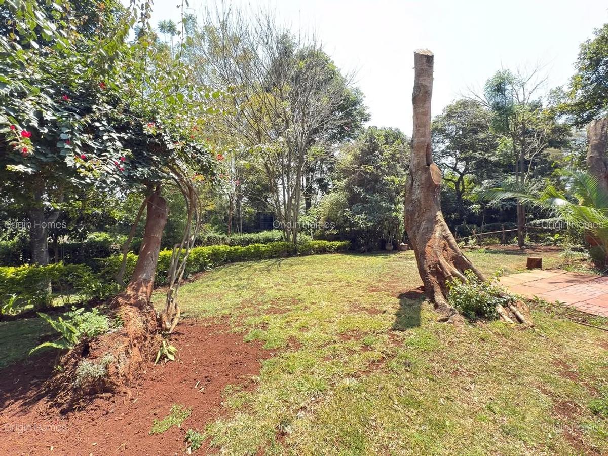 4 Bed House with En Suite at Loresho - 5