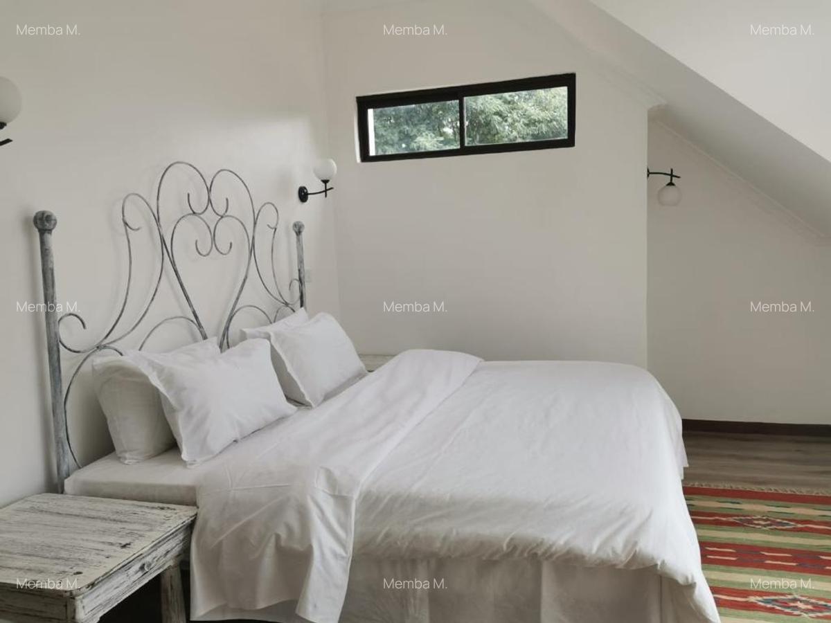 3 Bed Townhouse with Walk In Closet in Nyari - 14