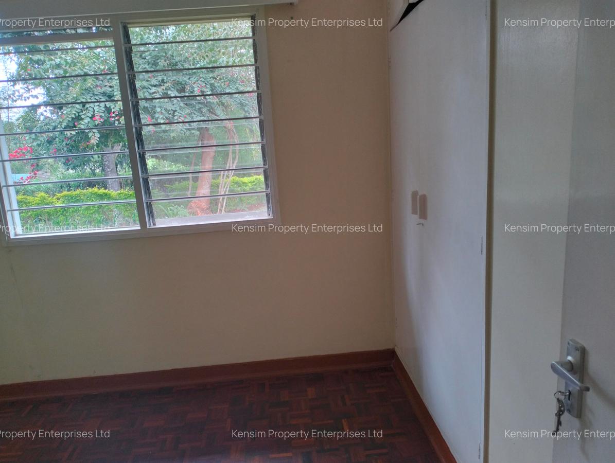 4 Bed House with En Suite in Loresho - 14